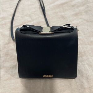 Snidel Crossbody Handbag with bow and gold accent - Black